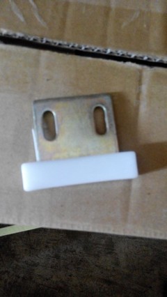 厦门欣鸿达 厂家直供高耐磨优质电梯门滑块，专注电梯配件品质与创新